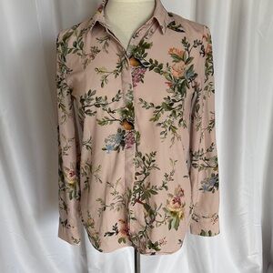 H&M pink floral button up blouse / size 4